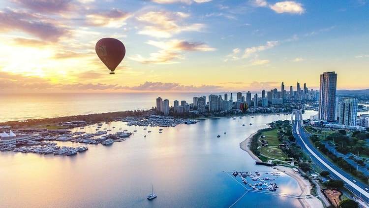 hot air balloon gold coast